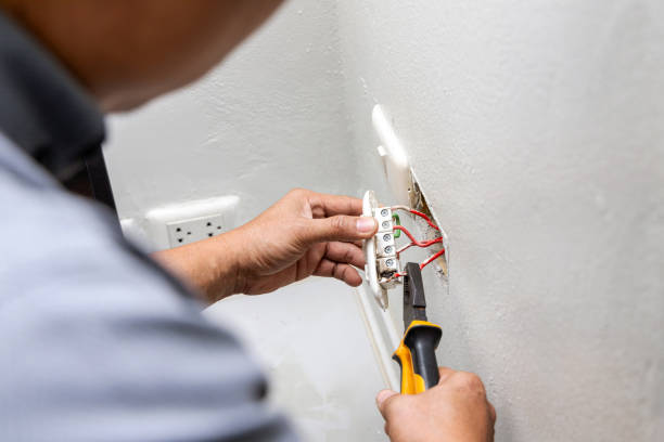 Best Emergency Electrical Repair  in Yonkers, NY